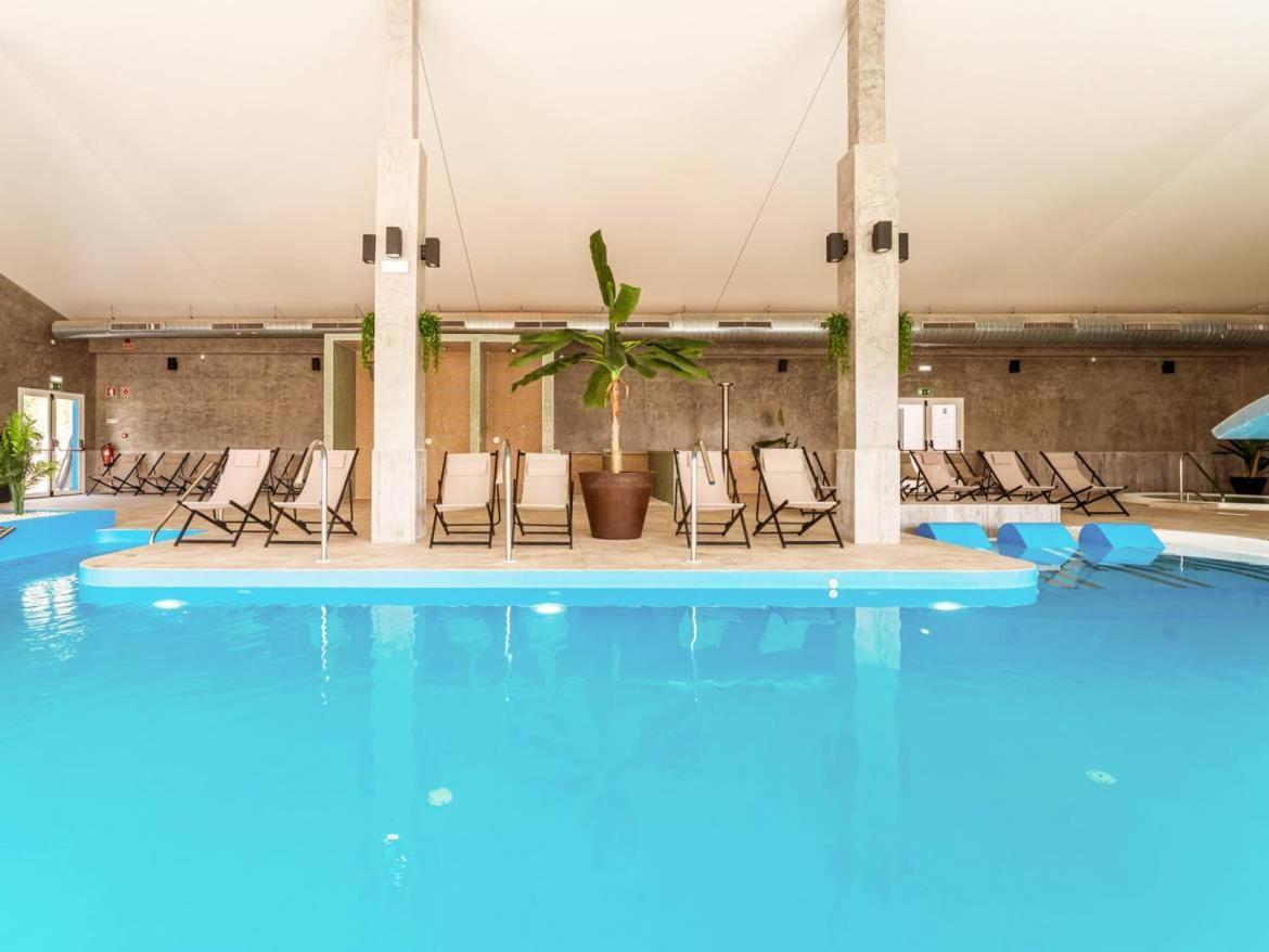 Kampaoh Sao Martinho Do Porto Hotel Exterior photo