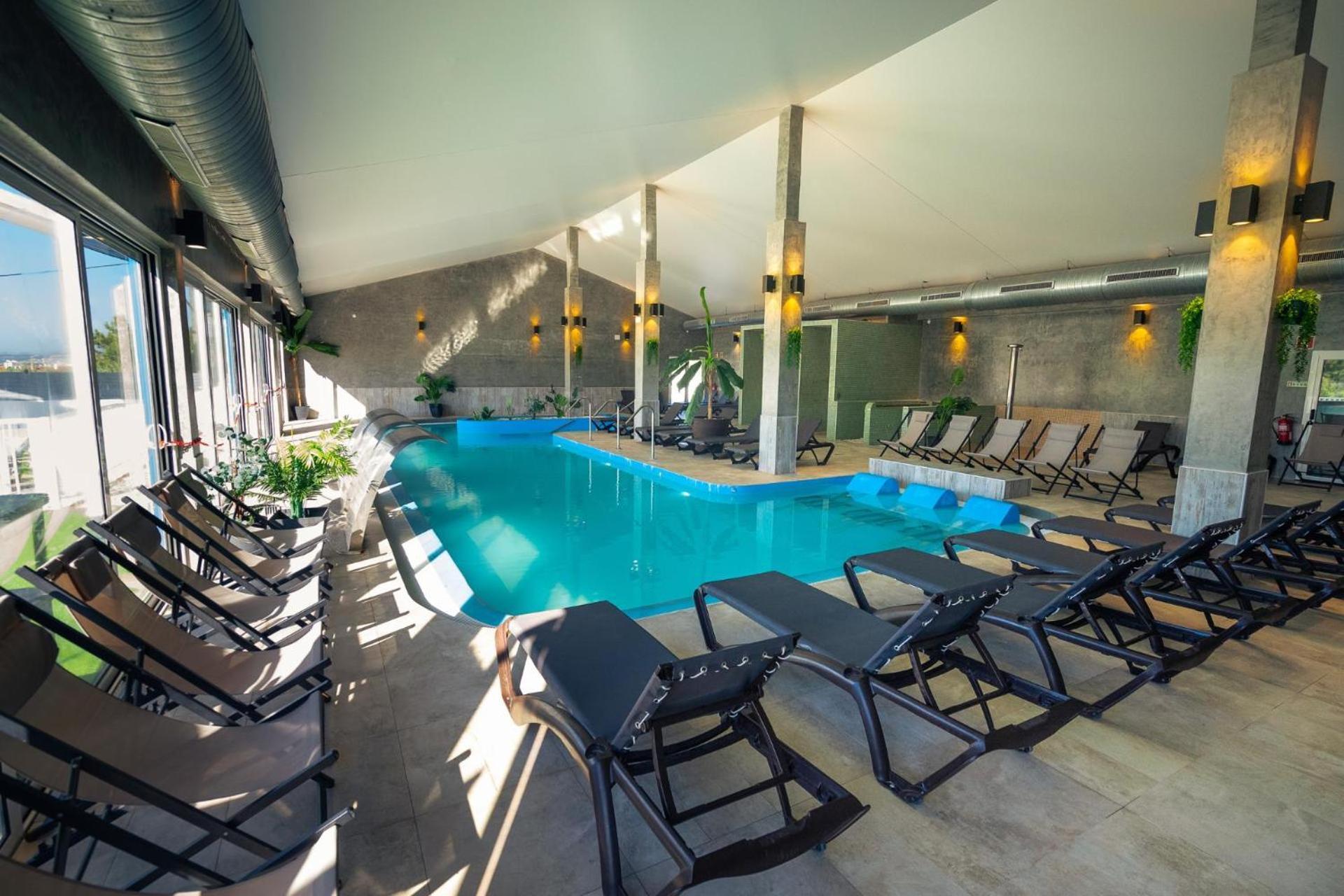 Kampaoh Sao Martinho Do Porto Hotel Exterior photo